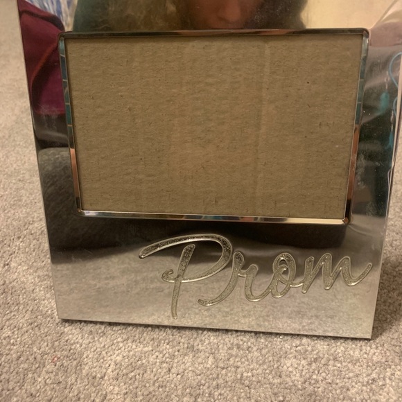 Picture frame - Picture 1 of 4